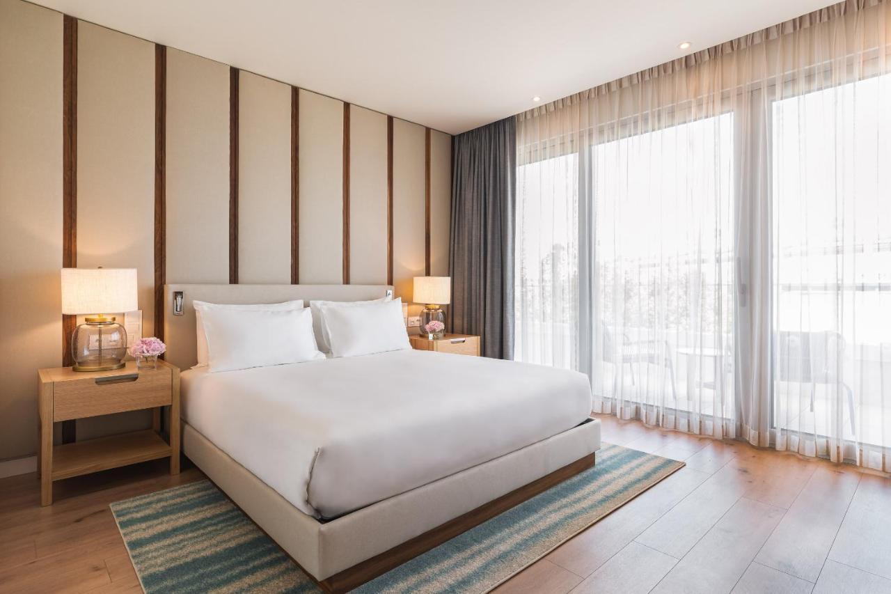 Hyatt Regency Lisbon Hotel Екстериор снимка