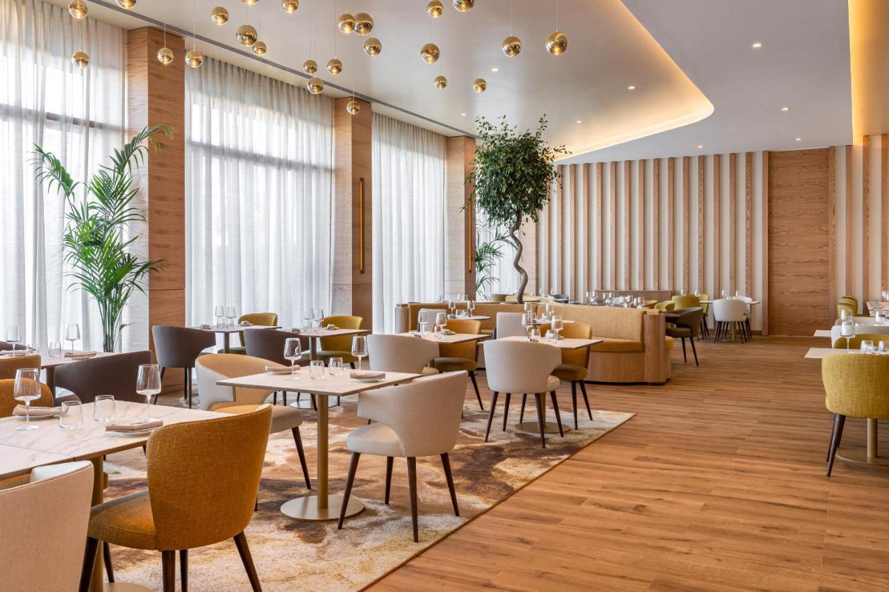 Hyatt Regency Lisbon Hotel Екстериор снимка
